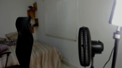 Snapshot of carlitosex09 chatting on 09.11.25 master online show from 09.11.25