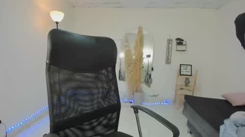 Snapshot of carlitosex09 chatting on 01.10.26 master online show from 01.10.26