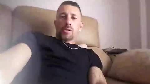 Snapshot of carlosrm440882 chatting on 04.13.26 carlosrm440882 online show from 04.13.26