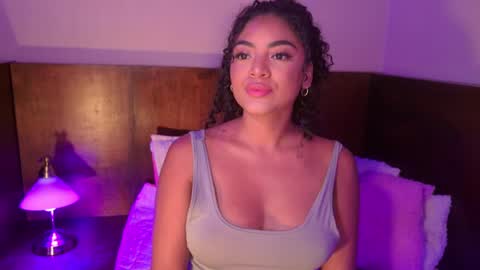 Carly Monroe  online show from 10.07.25