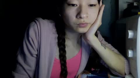 CarlyJoy online show from 02.10.25