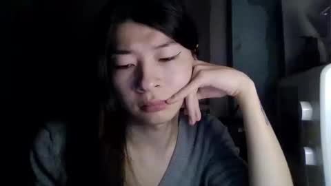 CarlyJoy online show from 03.04.25