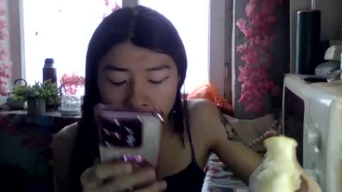 CarlyJoy online show from 03.05.26