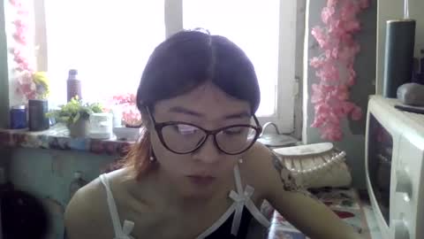 CarlyJoy online show from 04.02.26