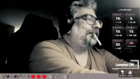 Snapshot of carmelo_devitto chatting on 04.16.26 soy Batman online show from 04.16.26