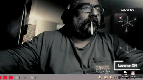 Snapshot of carmelo_devitto chatting on 04.23.26 soy Batman online show from 04.23.26