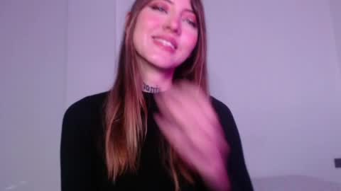 Snapshot of carmennrusso chatting on 04.29.26 carmennrusso online show from 04.29.26