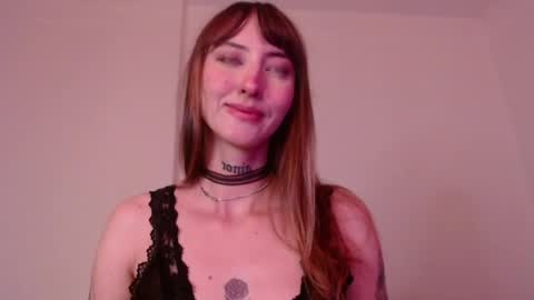 Snapshot of carmennrusso chatting on 05.29.26 carmennrusso online show from 05.29.26