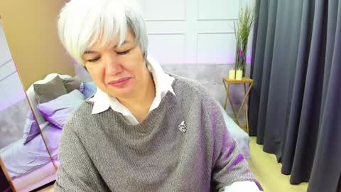 Carmen online show from 01.11.25