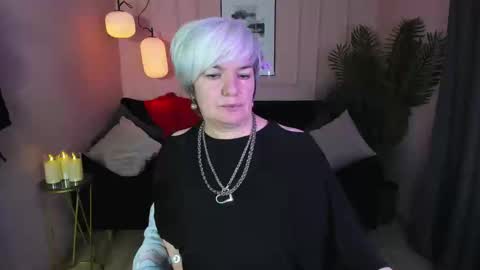 Carmen online show from 02.09.25