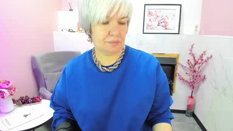 Carmen online show from 09.14.25