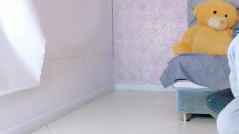 caro_adams1 online show from 12.16.25