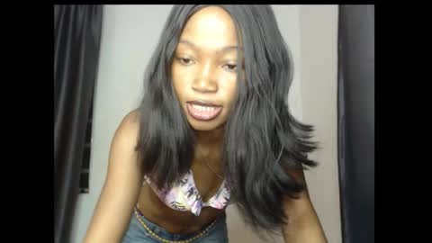 caroline online show from 03.15.26