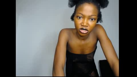 caroline online show from 06.24.26