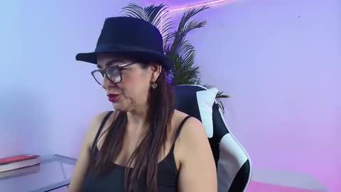 CAROL online show from 10.03.25