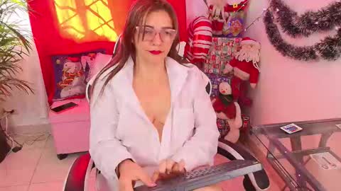 CAROL online show from 12.15.25