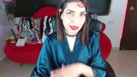 Snapshot of carolaine69_ chatting on 01.06.25 Caroline online show from 01.06.25