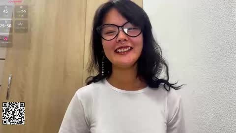 Kim online show from 11.28.25