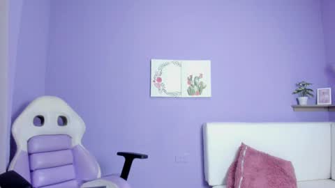 Snapshot of carolina_latinlady chatting on 03.01.25 Carolina online show from 03.01.25