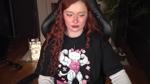 Snapshot of carolina_winter chatting on 02.08.25 Mira online show from 02.08.25