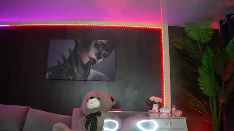 Mellany online show from 05.26.26