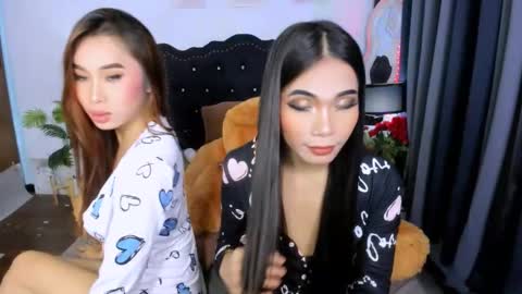 Snapshot of carolinariches chatting on 11.12.25 Just call me Carolina online show from 11.12.25