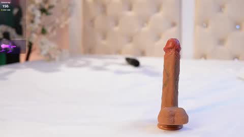 Snapshot of caroline_adams_ chatting on 03.13.26 GMT-5 1600-2230 online show from 03.13.26