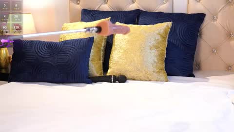 Snapshot of caroline_adams_ chatting on 03.26.26 GMT-5 1600-2230 online show from 03.26.26