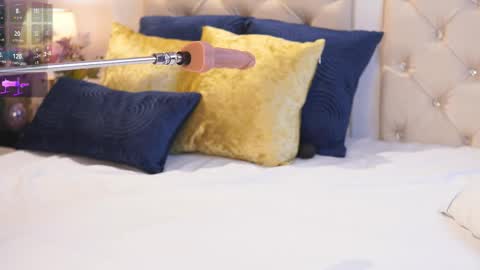 Snapshot of caroline_adams_ chatting on 03.28.26 GMT-5 1600-2230 online show from 03.28.26