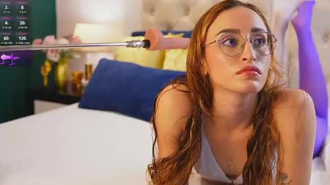 Snapshot of caroline_adams_ chatting on 04.10.26 GMT-5 1600-2230 online show from 04.10.26