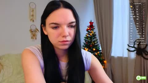 Snapshot of caroline_hey chatting on 02.10.26 Mary and Carol online show from 02.10.26