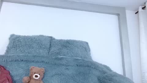 caroline online show from 03.06.25