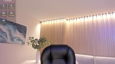 Caro online show from 12.15.24