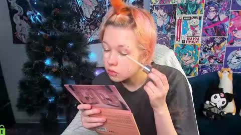 CarolineRichter online show from 12.21.25