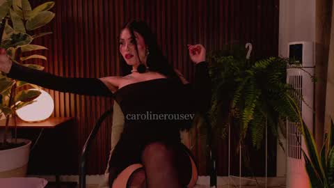 Snapshot of carolinerousev chatting on 06.04.26 carol online show from 06.04.26