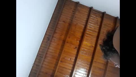 Snapshot of carolinnagomez chatting on 03.11.25 Caro online show from 03.11.25