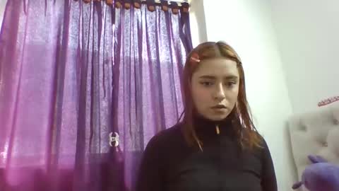 Snapshot of carolinnapinkman chatting on 03.13.26 carolinnapinkman online show from 03.13.26