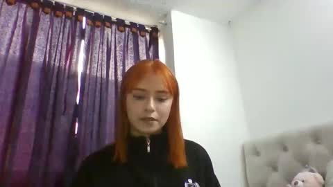 Snapshot of carolinnapinkman chatting on 03.24.26 carolinnapinkman online show from 03.24.26