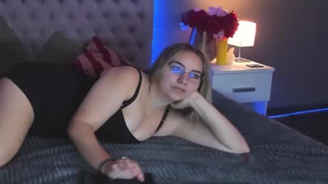 CarollFlexx online show from 11.07.25