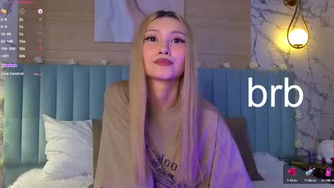 Snapshot of carolreeves chatting on 02.27.25 Carol online show from 02.27.25