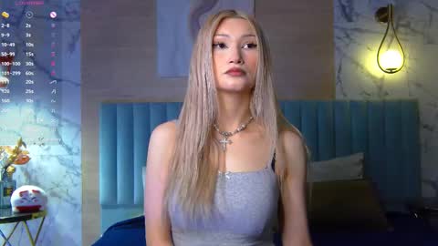 Snapshot of carolreeves chatting on 10.06.25 Carol online show from 10.06.25