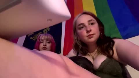 carpetmunchers online show from 10.04.25