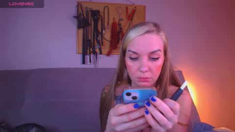 Carrie online show from 02.24.26