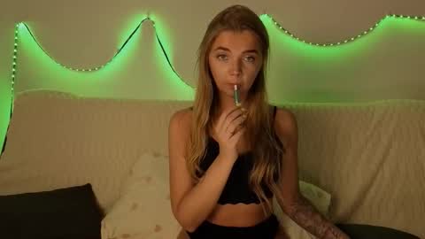 carriebradshawww online show from 10.02.25