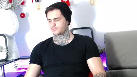 Snapshot of carter_reos chatting on 01.04.25 Carter online show from 01.04.25