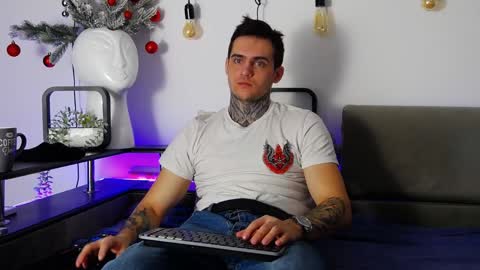 Snapshot of carter_reos chatting on 01.17.25 Carter online show from 01.17.25