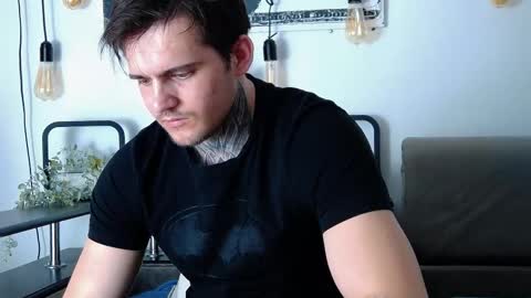 Snapshot of carter_reos chatting on 03.01.25 Carter online show from 03.01.25