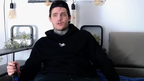 Snapshot of carter_reos chatting on 03.03.25 Carter online show from 03.03.25