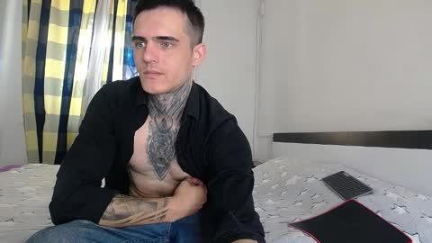 Snapshot of carter_reos chatting on 09.27.25 Carter online show from 09.27.25