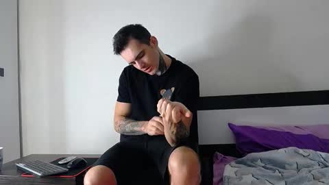 Snapshot of carter_reos chatting on 10.06.25 Carter online show from 10.06.25